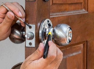 combien coûte un serrurier pour ouvrir une porte