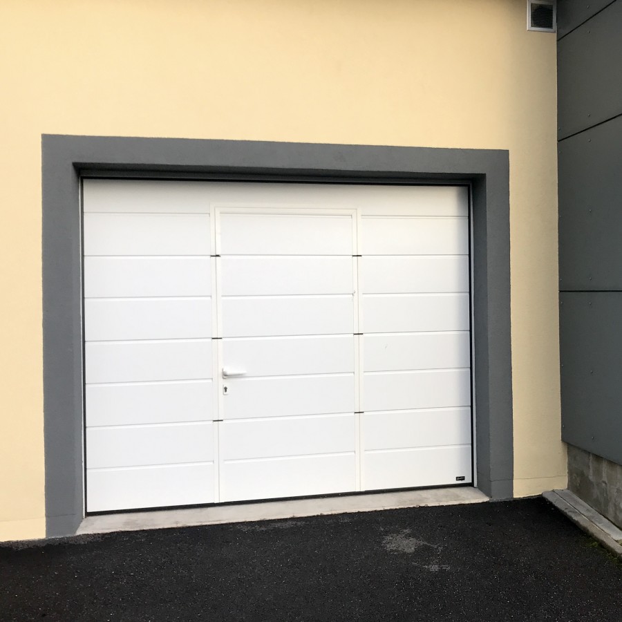porte de garage avec porte